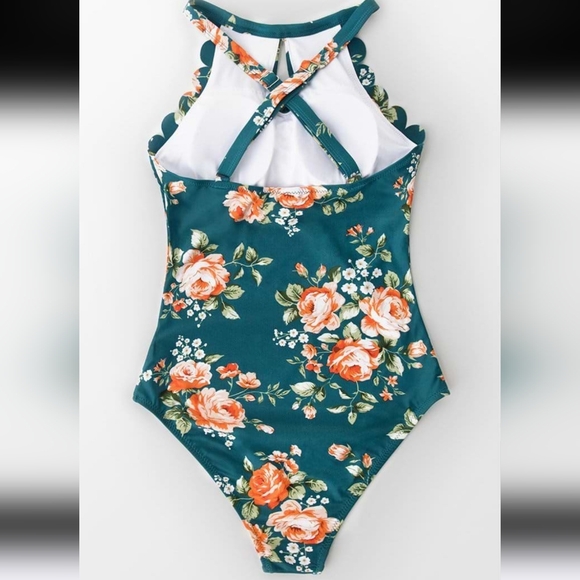 CUPSHE Teal Floral Scalloped One Piece Swimsuit - Picture 2 of 5